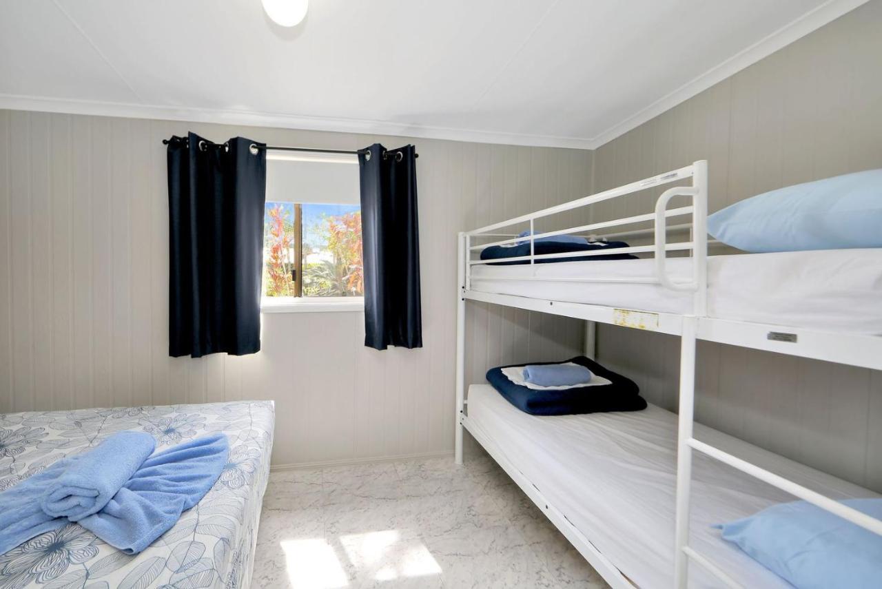 Cane Village Holiday Park Bundaberg Exteriör bild