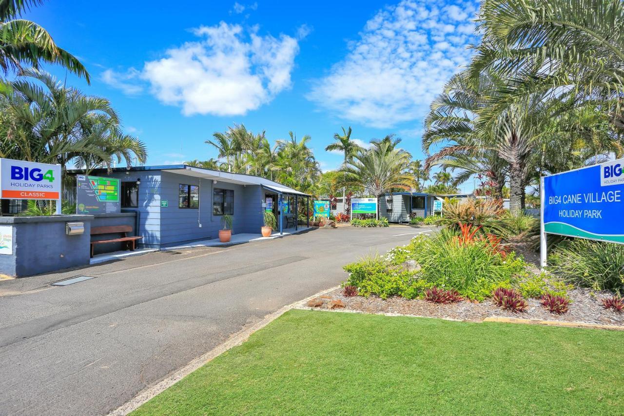Cane Village Holiday Park Bundaberg Exteriör bild