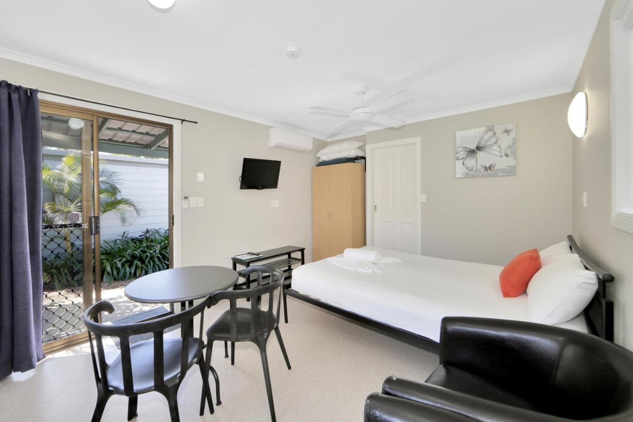 Cane Village Holiday Park Bundaberg Exteriör bild