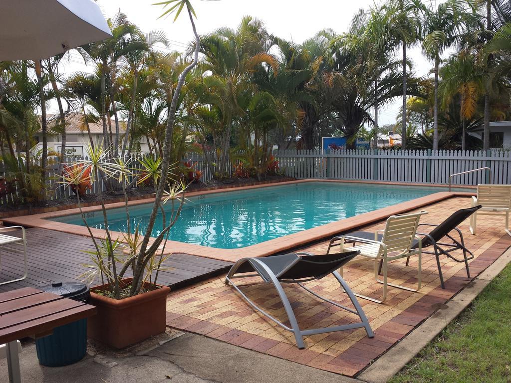 Cane Village Holiday Park Bundaberg Exteriör bild